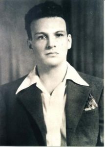 Víctor Manuel Gómez Rodríguez en su juventud